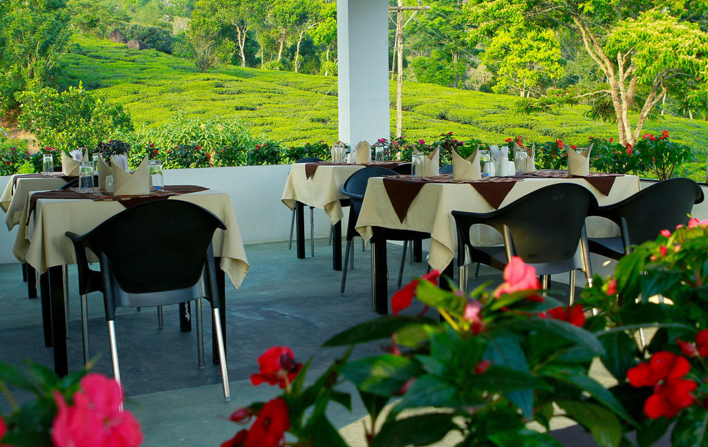 Gruenberg Tea Plantation Haus Bed & Breakfast Munnar Eksteriør bilde